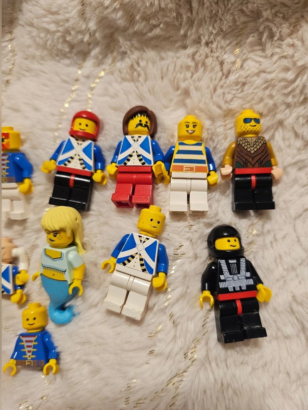 90s/2000s Lego Figurines - Picture 2 of 3